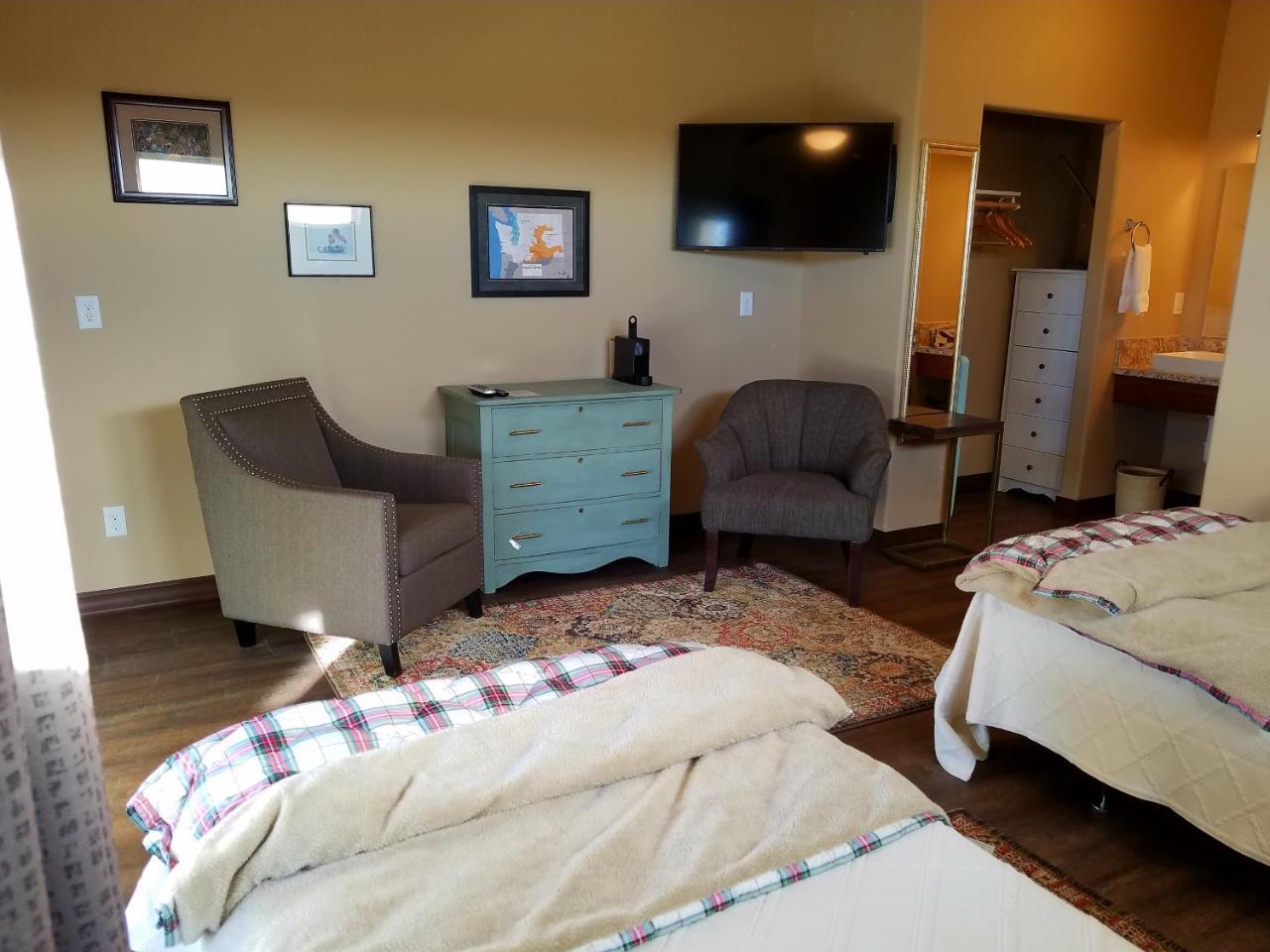 Zillah Lakes Inn Bagian luar foto